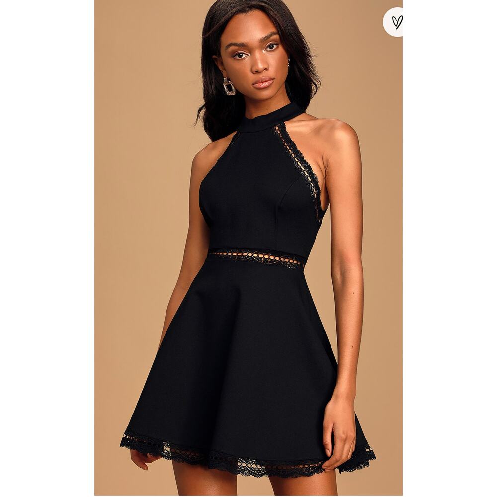 Lulus Reach Out My Hand Black Lace Skater Dress Womens Size Small Mini Short